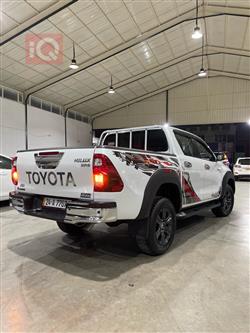 تويوتا هايلوكس